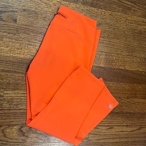 Like new Athleta orange crop leggings